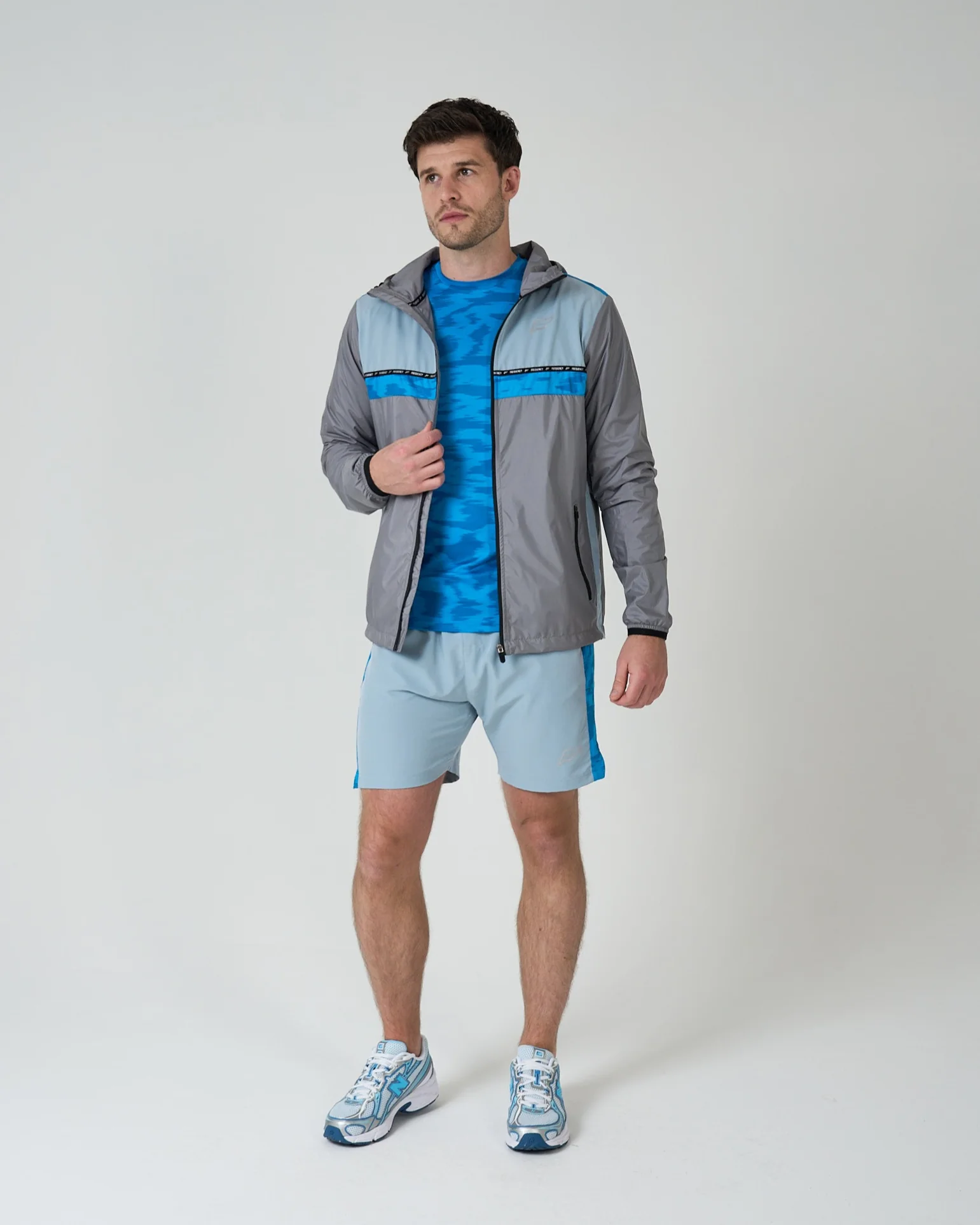 Mens Classic Cobalt Evolution Pro Windbreaker - Image 3