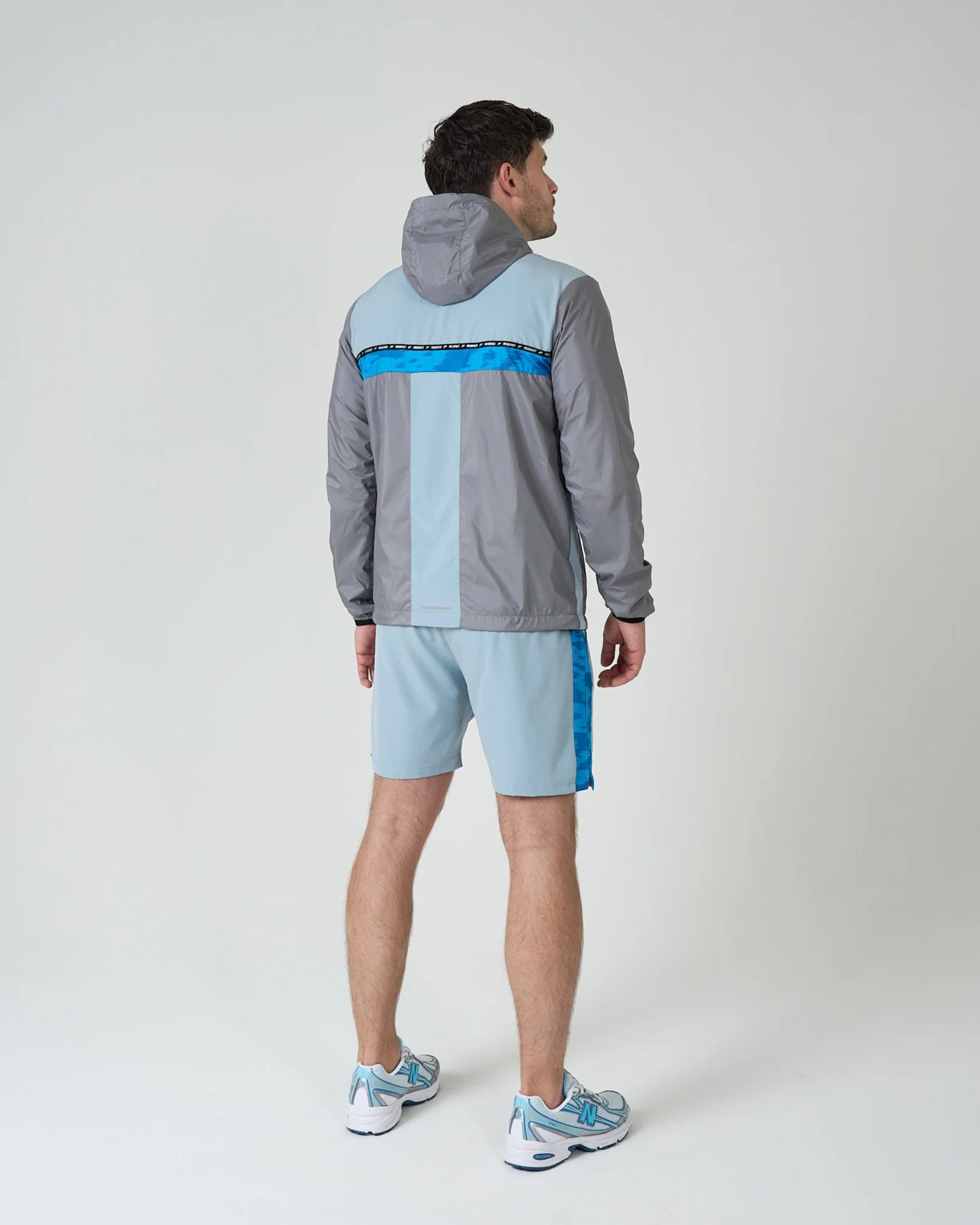 Mens Classic Cobalt Evolution Pro Windbreaker - Image 5