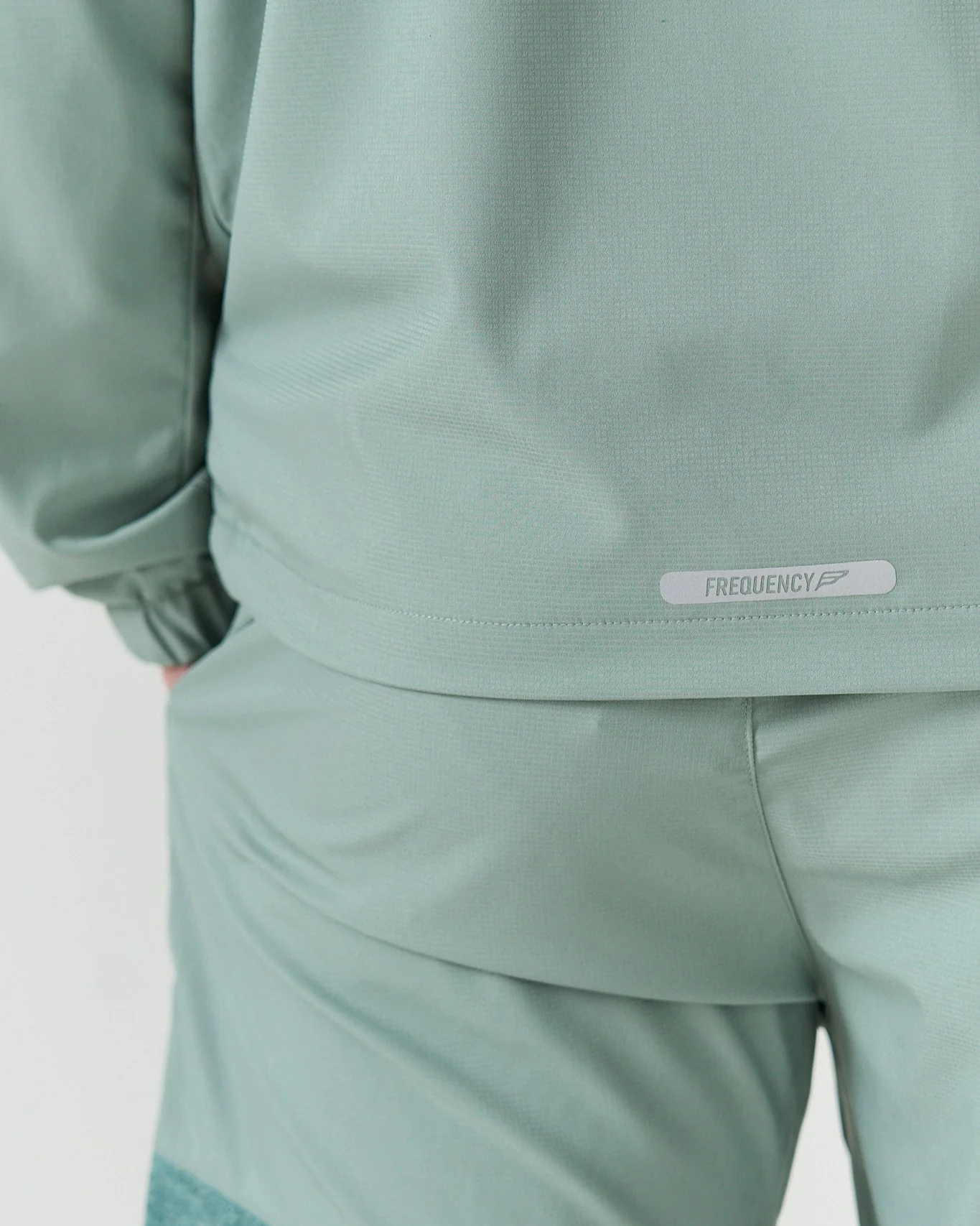 Mens Dusky Sage Venture Windbreaker - Image 6