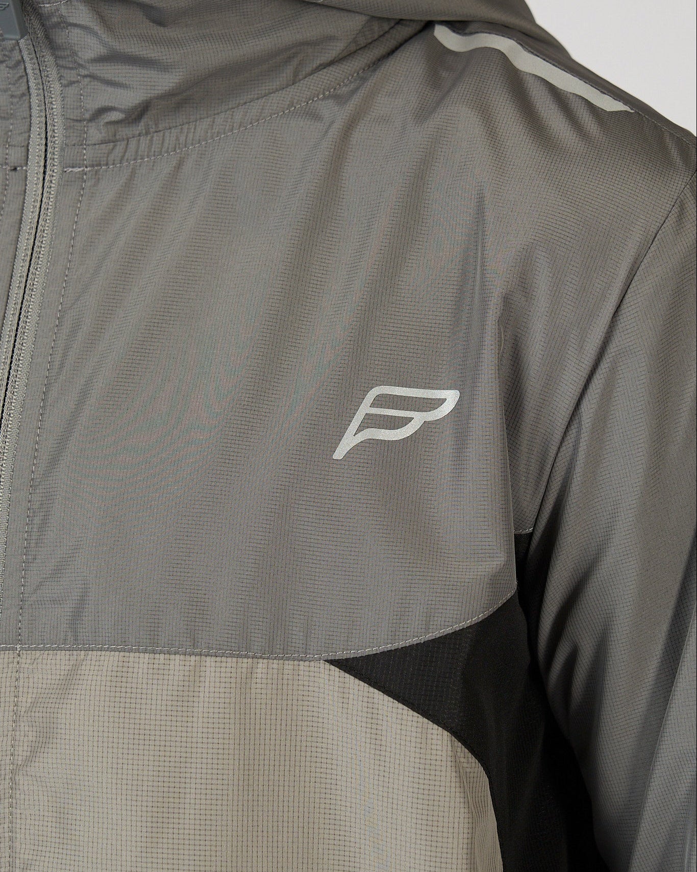 Juniors Iron Grey Agility Pro Windbreaker - Image 3