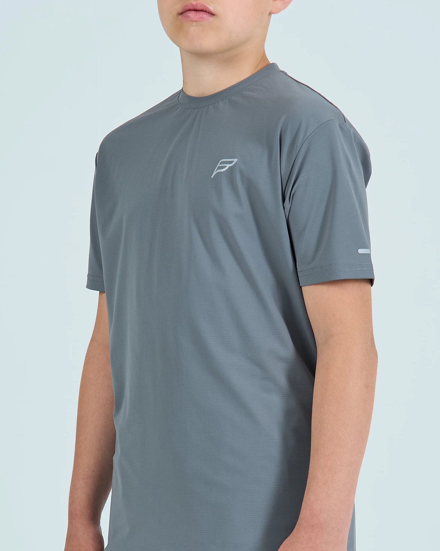 Juniors True Form T-Shirt - Carbon - Image 3