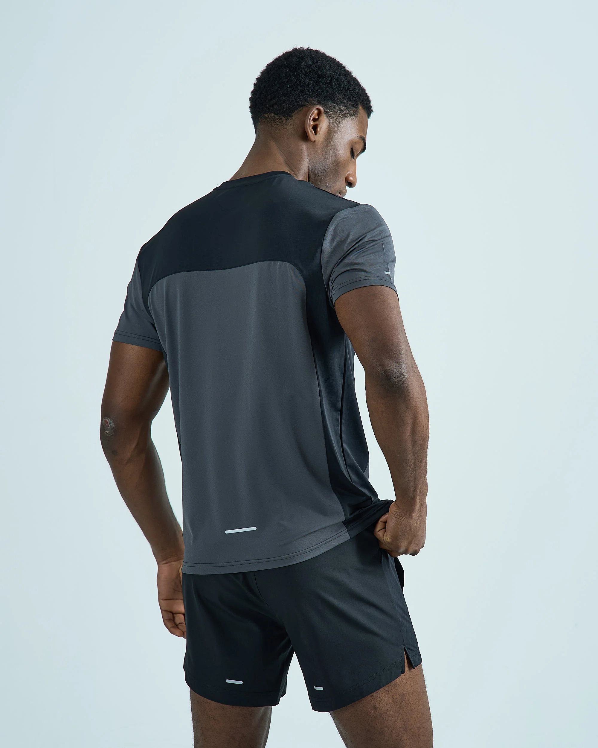 Mens Intense Tech T-Shirt - Graphite - Image 4
