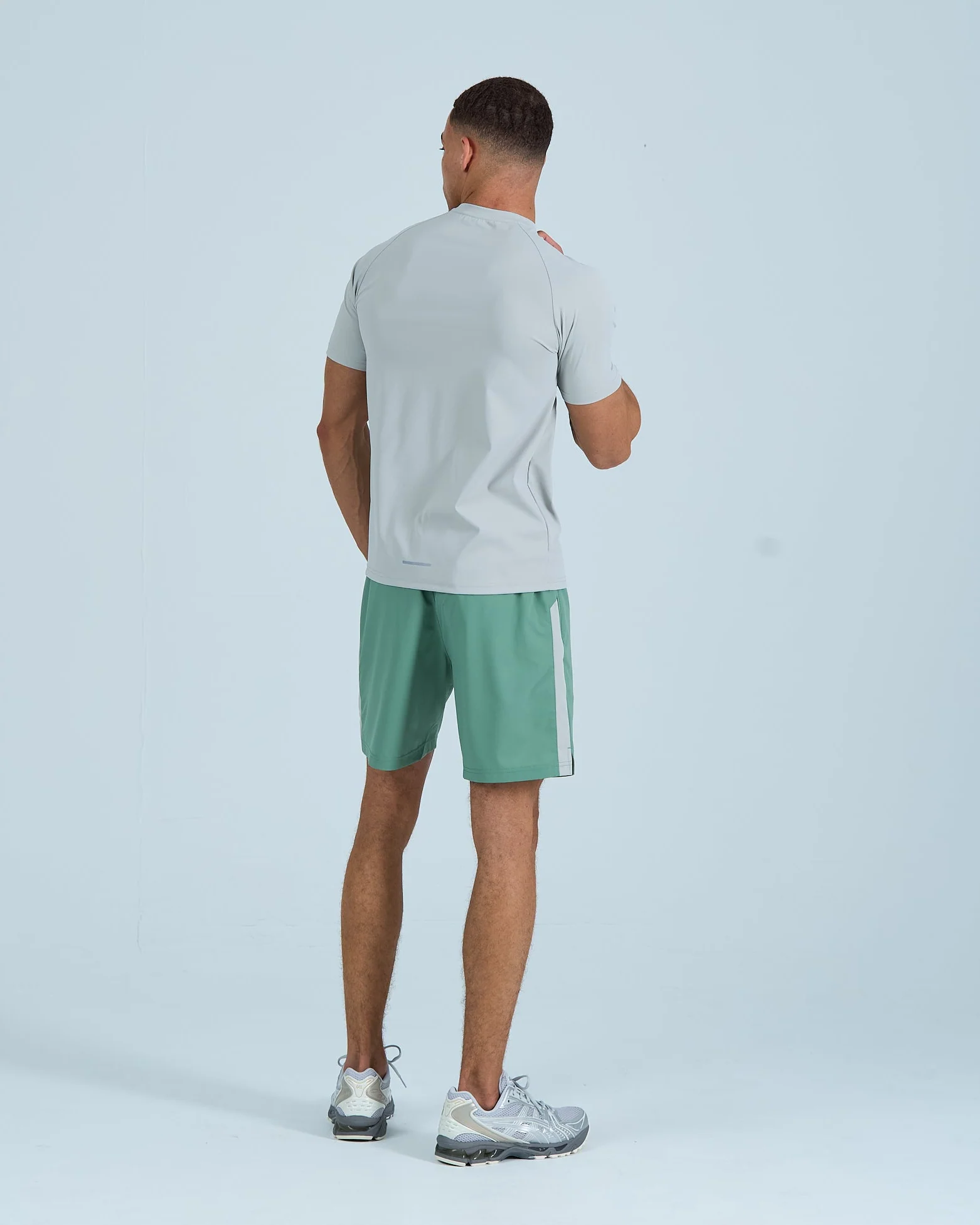 Mens Pace Shorts Set - Green/Greige - Image 4